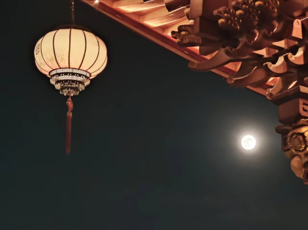 Największy „superksiężyc” roku pojawi się na mapie Ningbo 14-tego