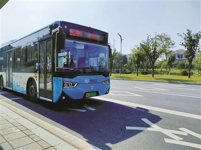 Transport publiczny w Ningbo promuje „zielony ruch”