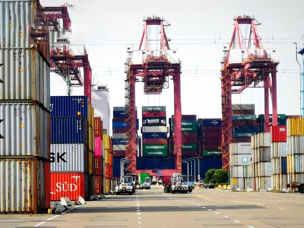 Integracja handlu wewnętrznego i zagranicznego Ningbo na drodze, jak przejść bardziej stabilnie i szybciej?