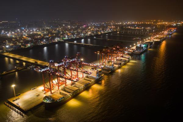 Ningbo Zhoushan Port dodał „czterogwiazdkowy” zielony dok