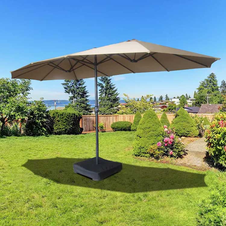 Dwustronny parasol na taras